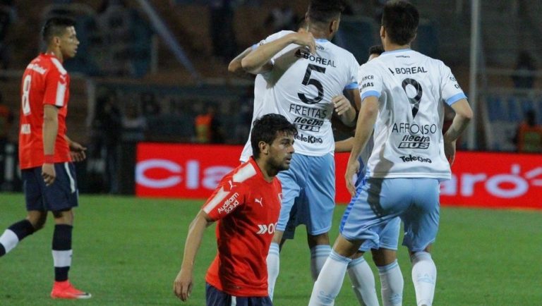 ATLÉTICO TUCUMÁN DEJÓ A INDEPENDIENTE AFUERA DE LA COPA ...